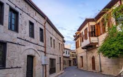 Gümüşler Manastırı - Cennet Cehennem Mağaraları - Çatalgöyük Turu