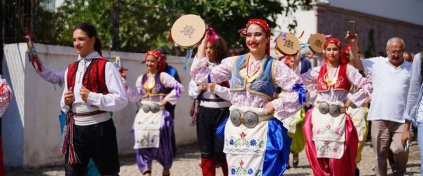 AYVALIK TEFERİÇ ŞENLİKLERİ & KAZDAĞLARI TURU